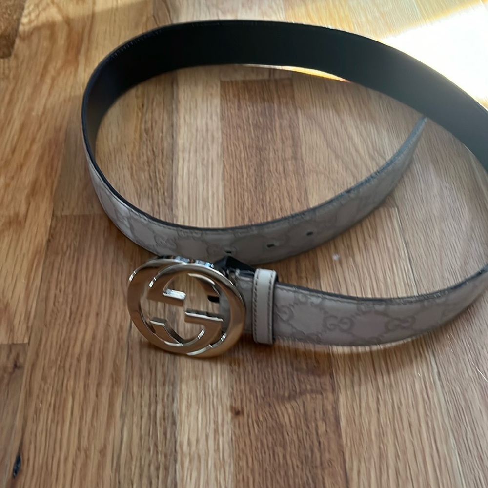 Gucci belt